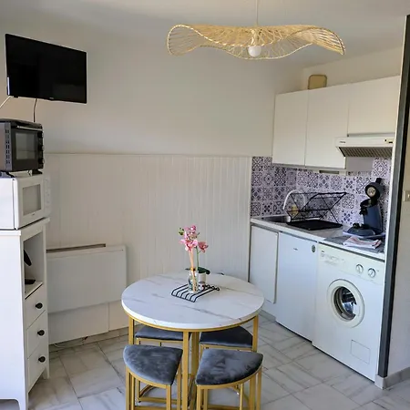 - Bord De Apartamento